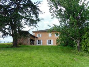 Maison de 3 chambres avec piscine privee jardin et wifi a Puycelsi, Puycelci